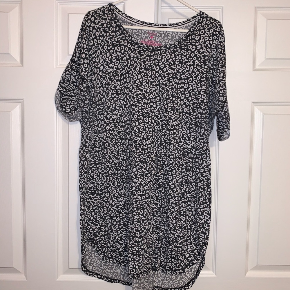Leopard print tee